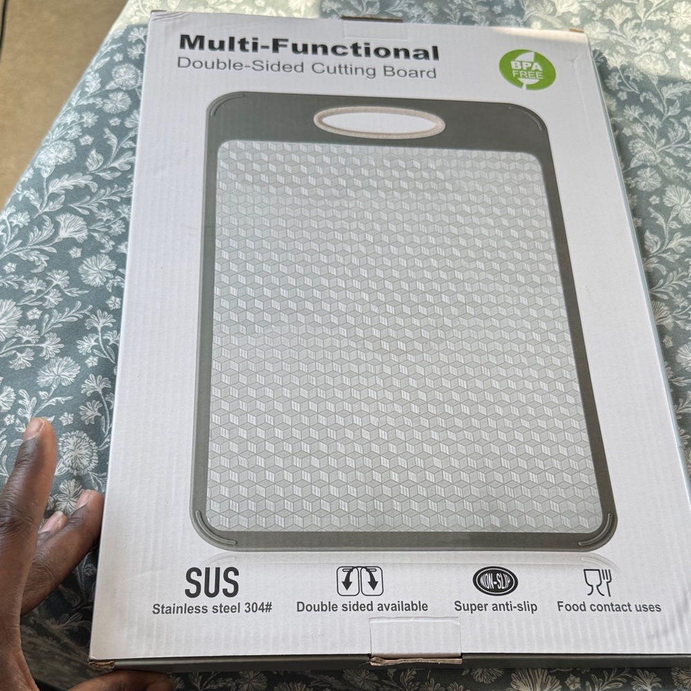 Multi-Functional Double-Sided Cutting Board - Gray/White